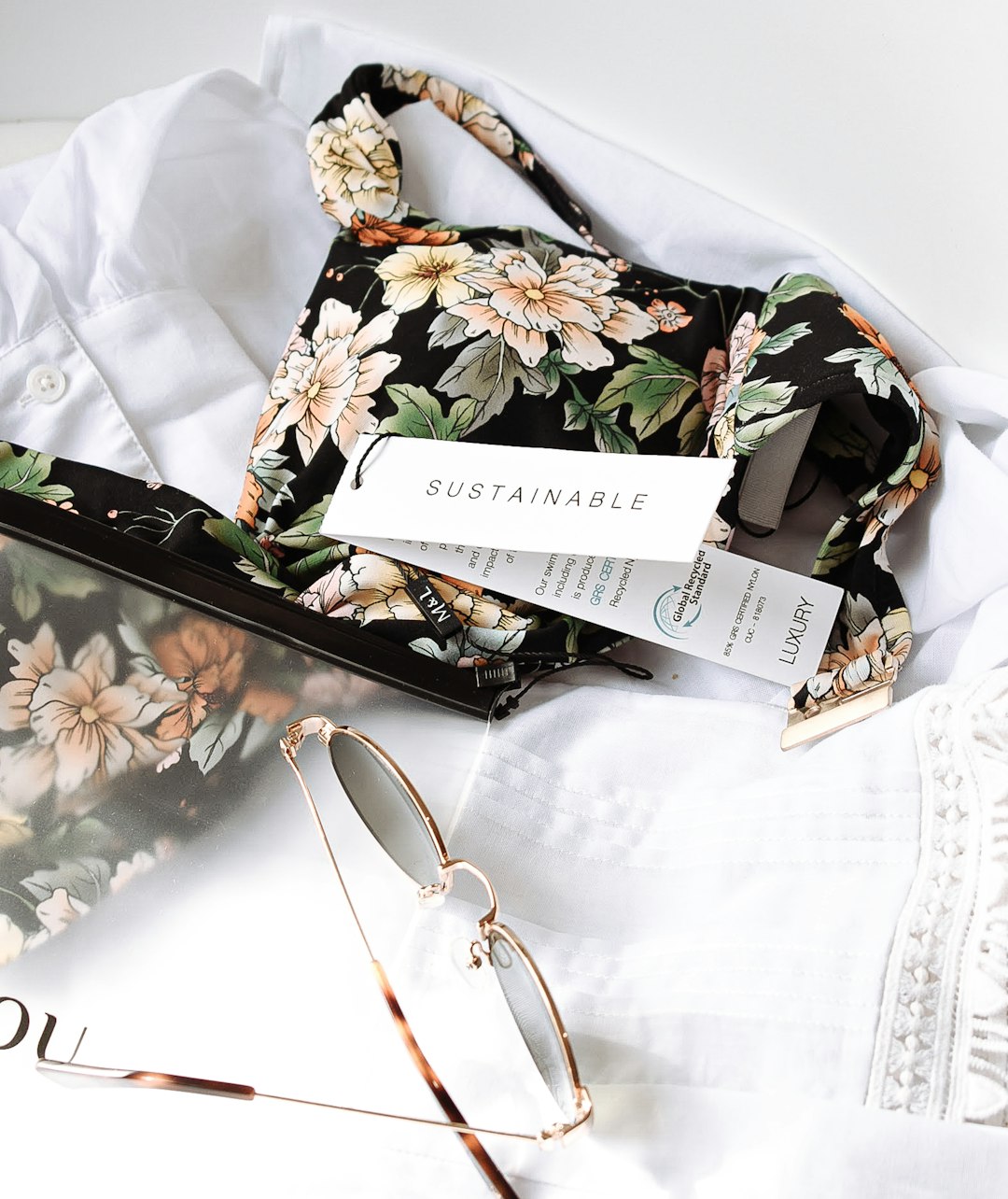 Accessorizing with focal point